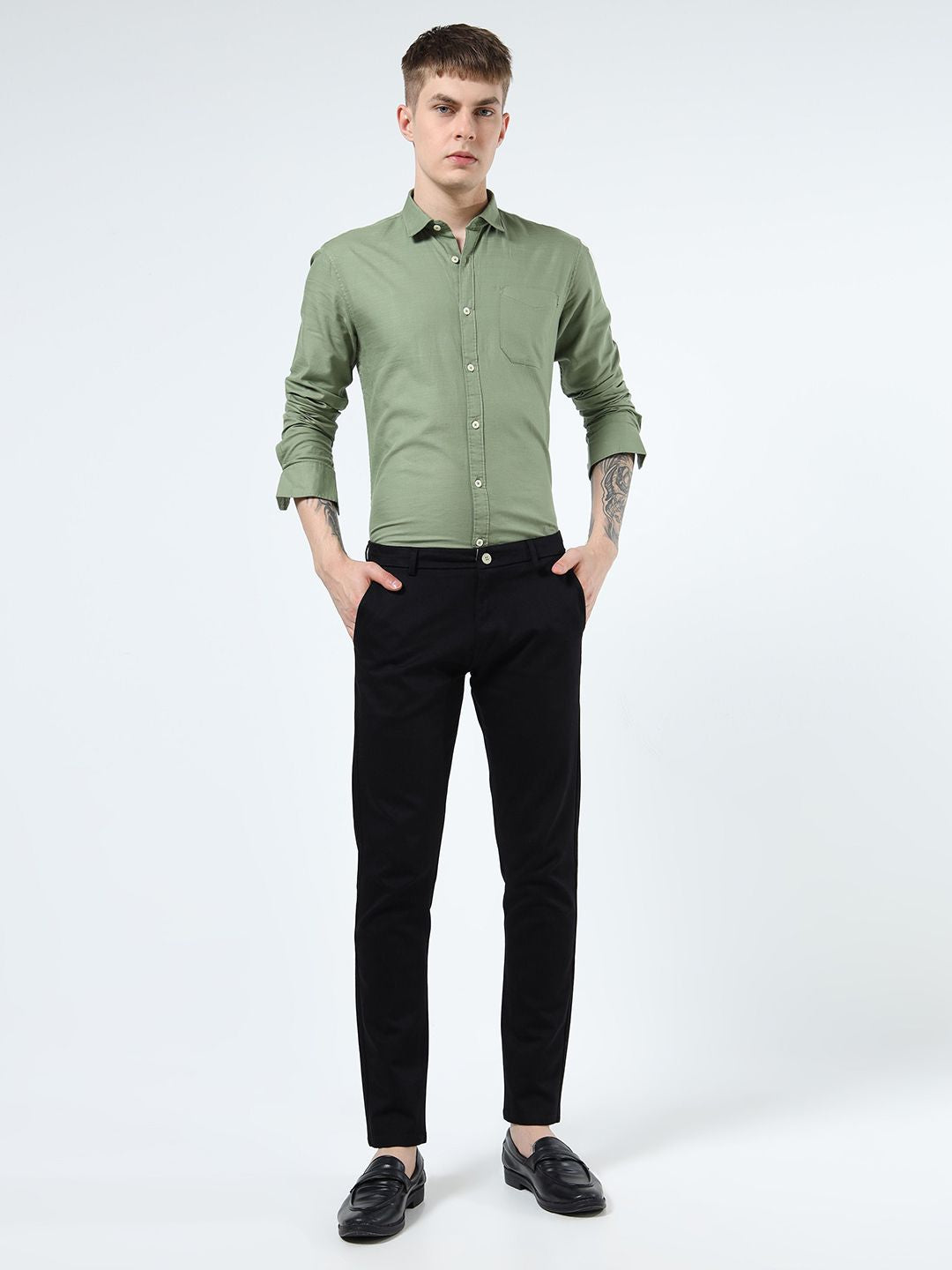 Men Green Slim Fit Pure Cotton Casual Shirt with Spread Collar
