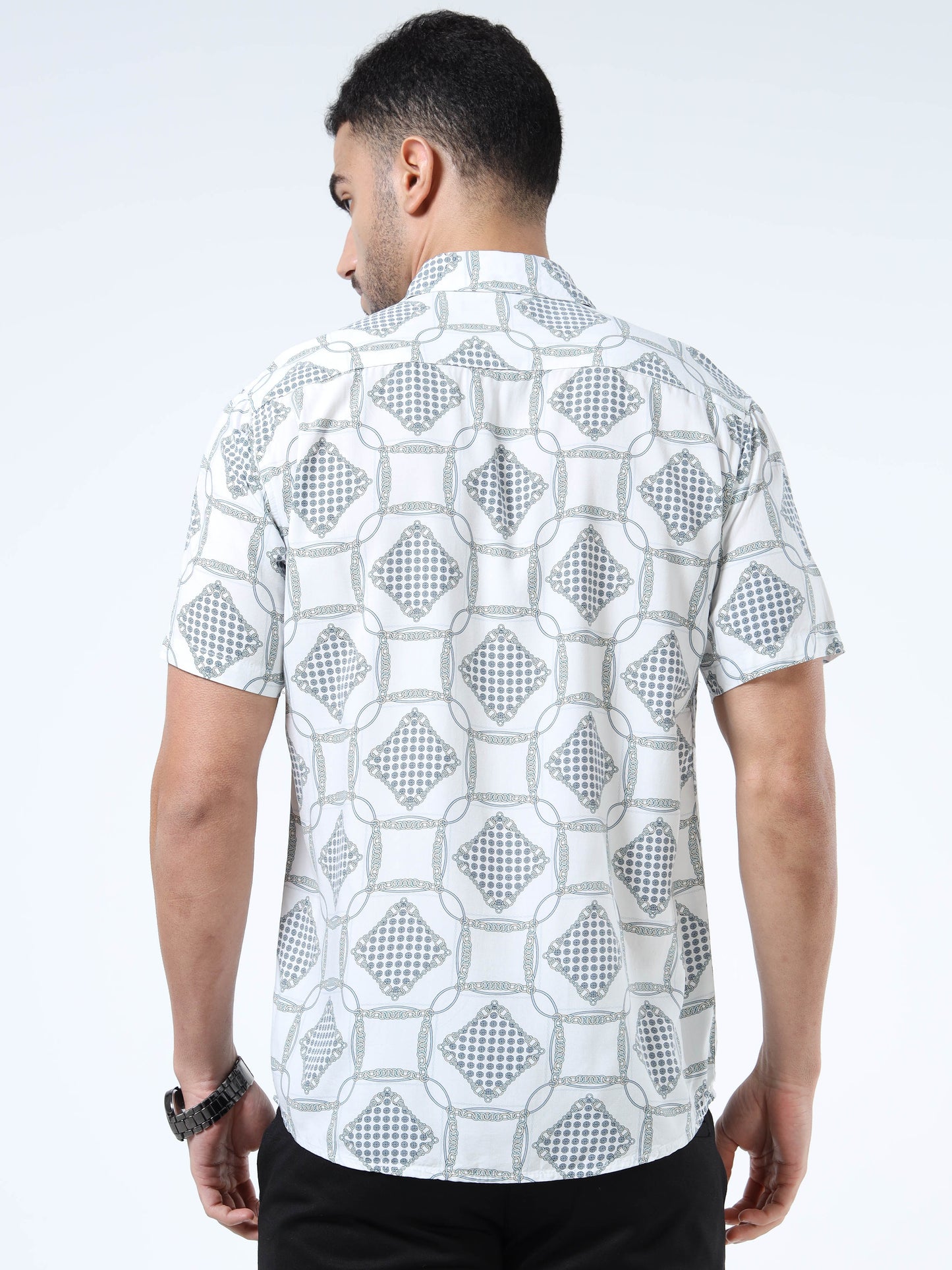 Men Vibrant White & Blue Abstract Rayon Slim‑Fit Shirt – Spread Collar, Half Sleeves