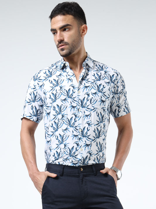 Men Chic White & Navy Abstract Print Slim‑Fit Rayon Shirt – Half Sleeves, Spread Collar