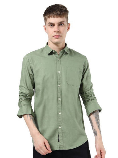 Men Green Slim Fit Pure Cotton Casual Shirt with Spread Collar