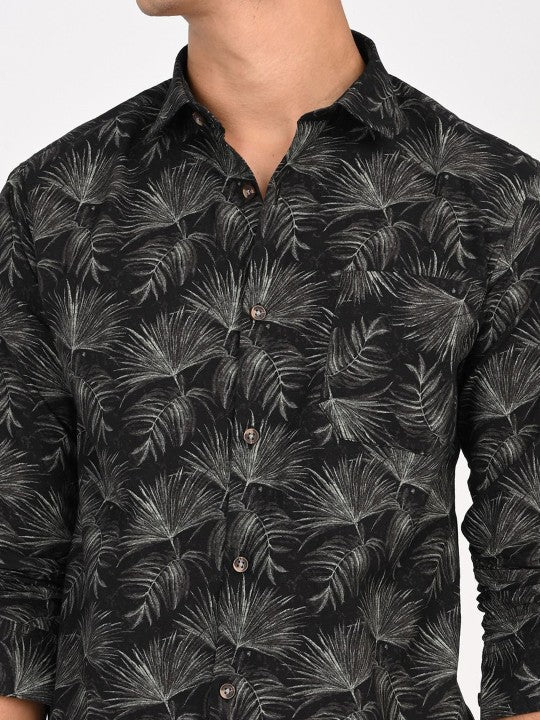Men Black & White Camouflage Printed Slim Fit Casual Shirt