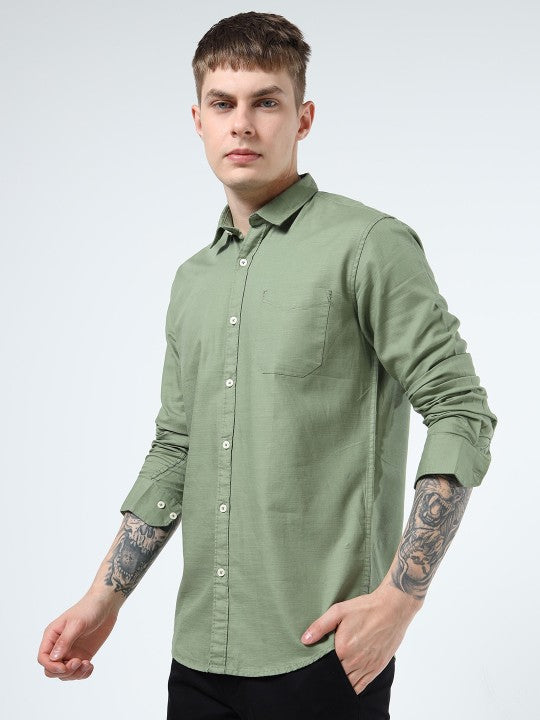 Men Green Slim Fit Pure Cotton Casual Shirt with Spread Collar