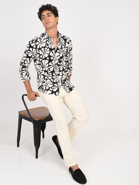 Men Black & White Abstract Printed Slim Fit Cotton Casual Shirt